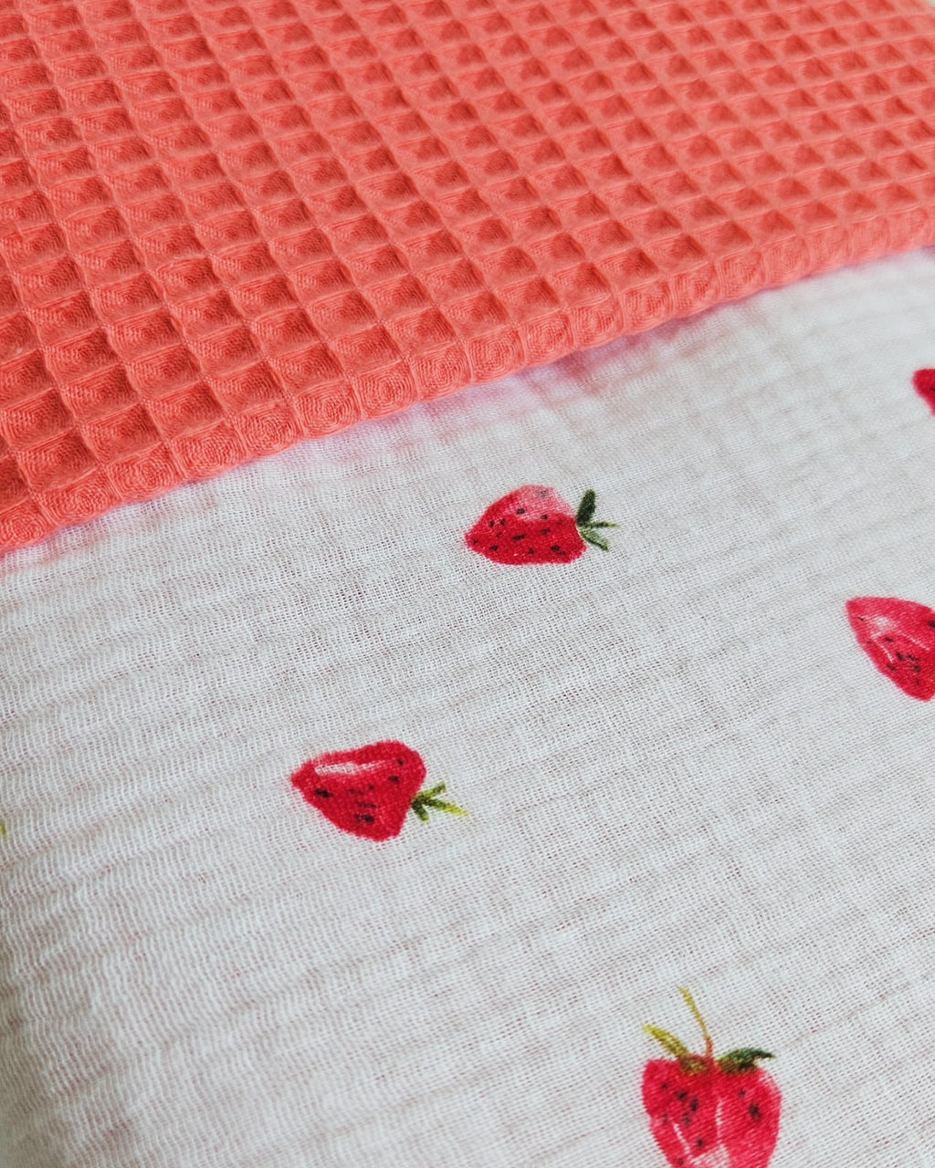 Detaliu patura dubla 80x100 din muselina Waffle, realizata de Misina's Store – ideala pentru bebelusi