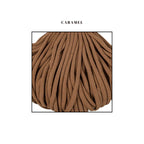 Fir textil de culoare caramel, gros si moale, ideal pentru cosuri crosetate premium pentru bebelusi. Textura densa si uniforma, potrivita pentru produse handmade de calitate.