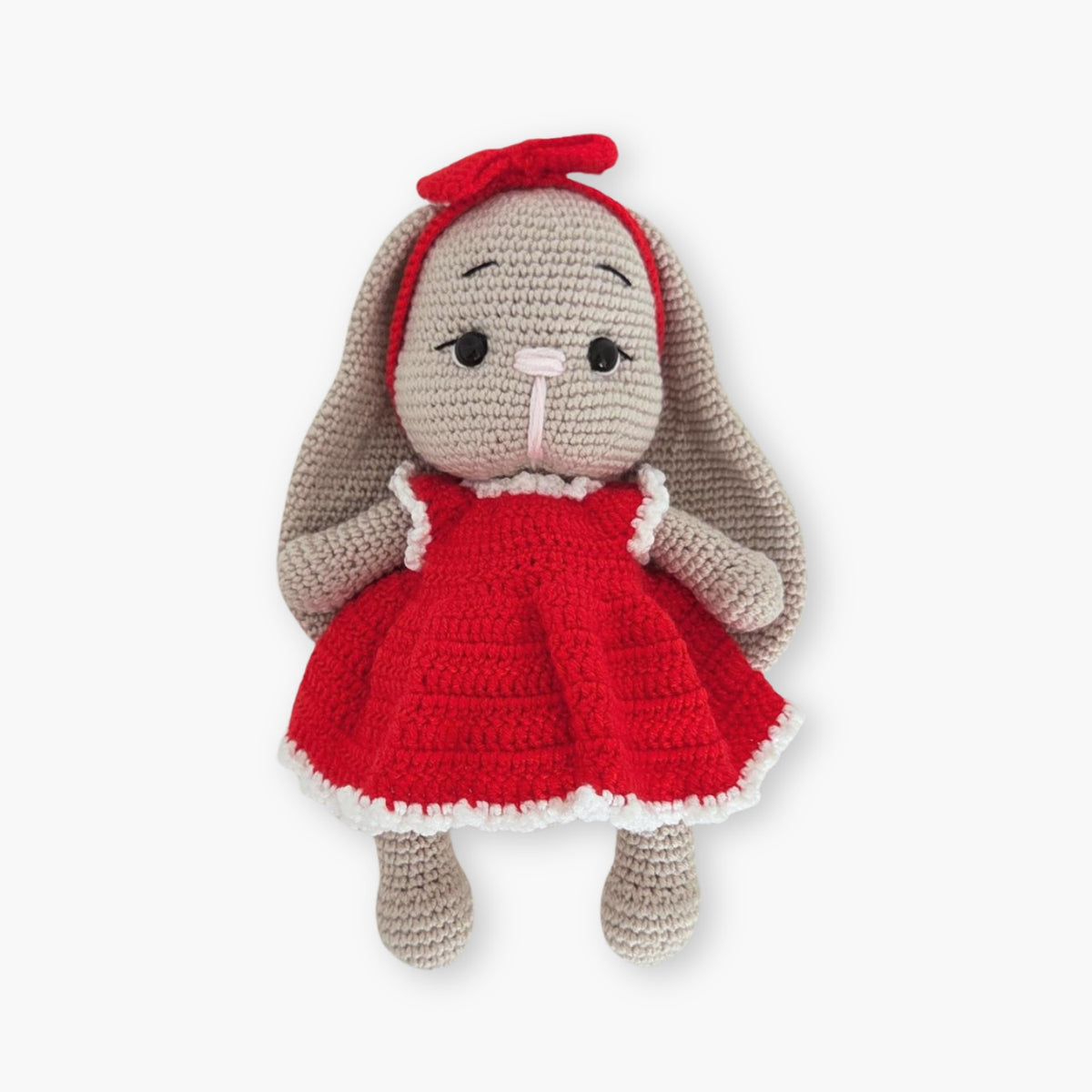 Figurina crosetata iepuras Beige / Red cu rochie rosie, decor handmade pentru camera copilului