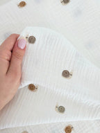 Detaliu imprimeu Baby Snails, muselin 100% bumbac premium Oeko-Tex pentru bebeluși, Misina's Store
