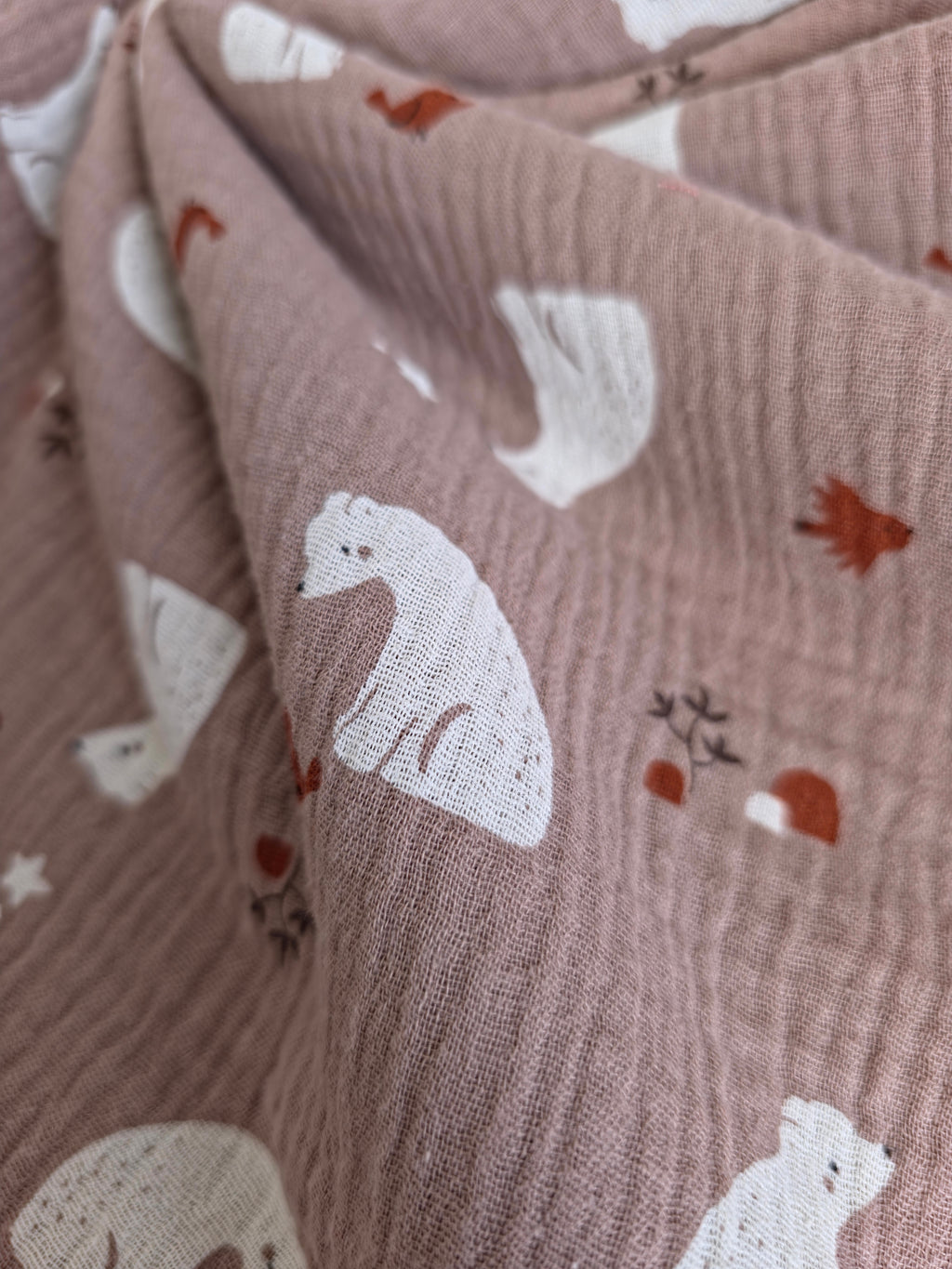 Textura muselinei din bumbac 100% pentru bebelusi, model Taupe Bears Ecru