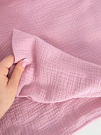 Detaliu textura muselina Uni Lilac din bumbac