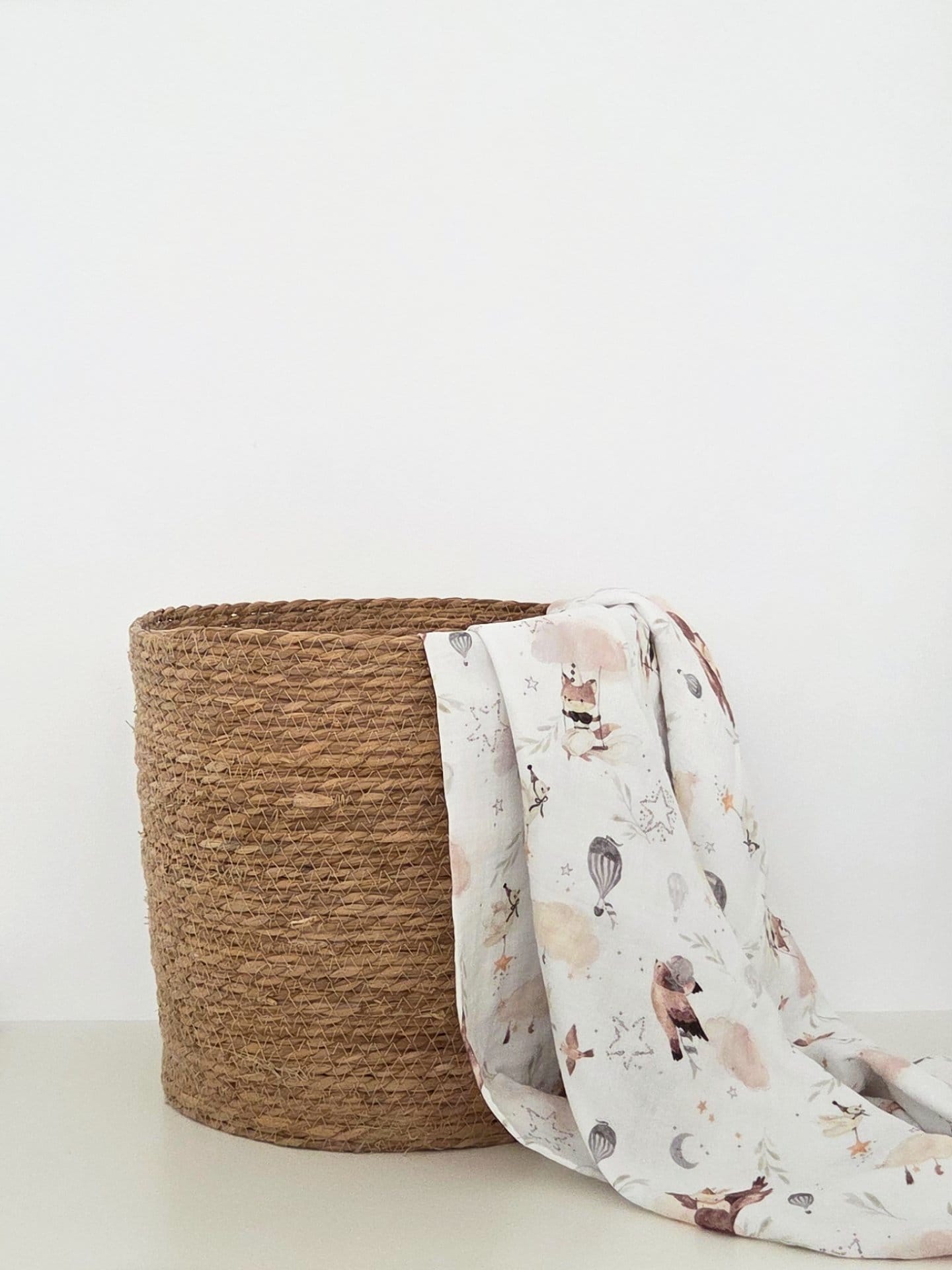 Muselina din bumbac 100% pentru bebelusi magic sky 40x60 sau 70x90 cm
