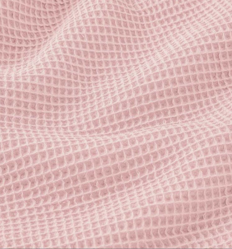 Detaliu textură waffle 100% bumbac Oeko-Tex, culoare blush, prosopel bebeluși Misina's Store